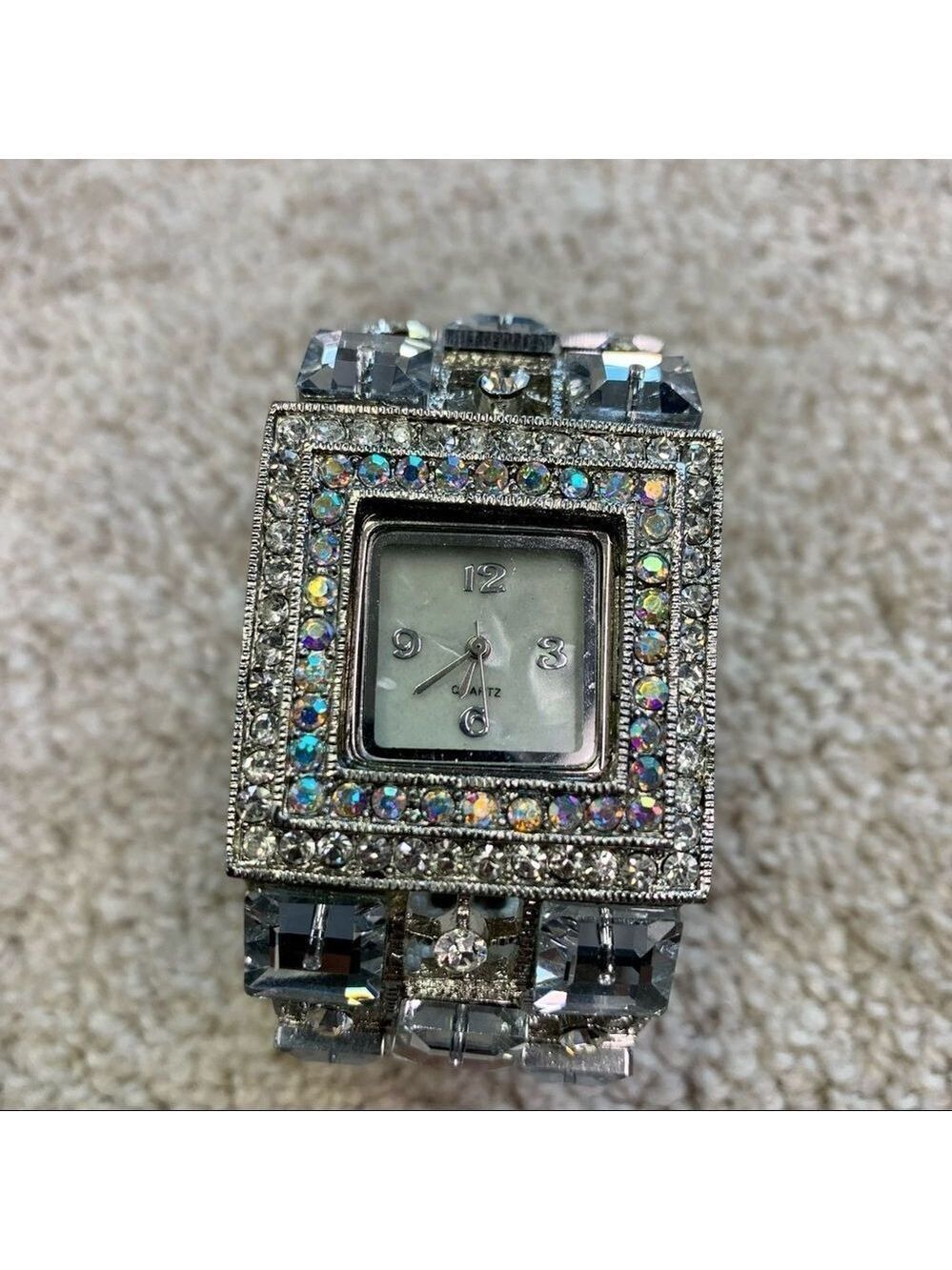 💥SPARKLY rhinestone iridescent embellished costume jewellery Quartz bracelet - Picture 3 of 6